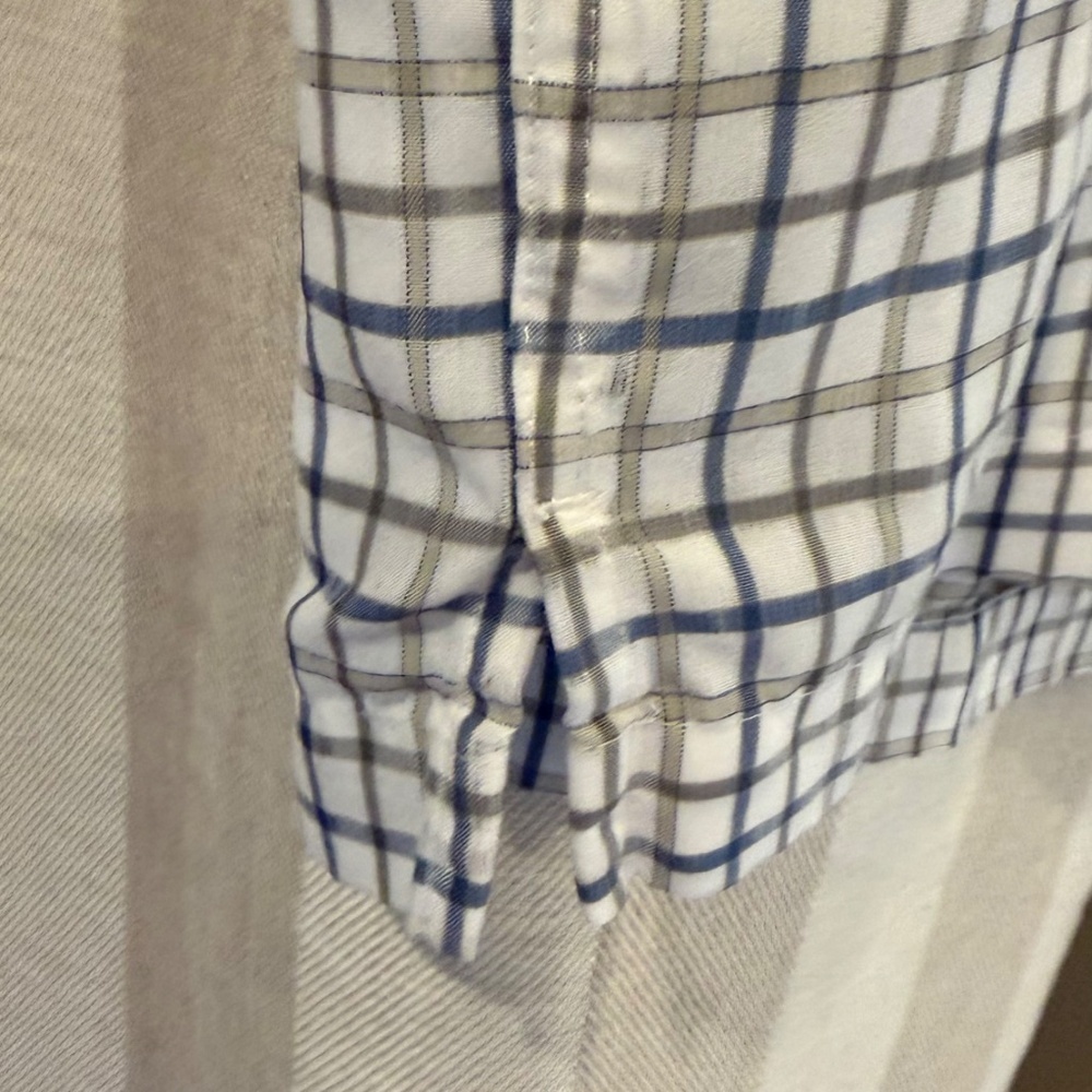 Quicksilver Men's Plaid White Blue & Tan, Sporty, Casual, California, Size Large - Picture 5 of 14
